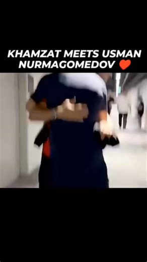 @mma_vinter on Instagram: "This demonstrates what traffic looks like when coordination replaces chaos. 🧠🚗 In China, drivers consistently execute a textbook zipper merge, each vehicle alternating precisely at the point where lanes narrow, instead of forcing early merges or blocking lanes. The outcome is smoother flow, fewer abrupt stops, and dramatically reduced congestion. Traffic engineers have studied this behavior for years. Proper zipper merging can cut delays by up to 40 percent by fully