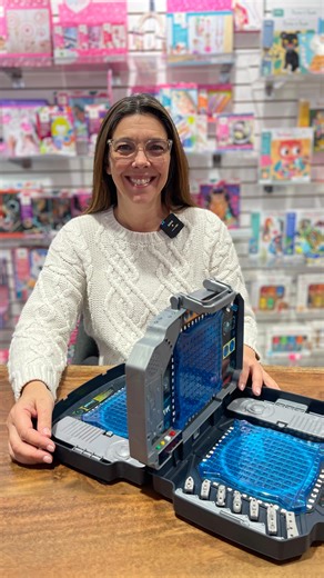 Idée cadeau! 🎁 Découvrez le jeu Bataille navale électronique : le classique de la stratégie modernisé avec une touche électronique. Parfait pour enfants et adultes, il propose un défi stimulant pour tous les niveaux. ⛴️ Facile à apprendre, mais difficile à maîtriser, il garantit des soirées de jeu en famille ou entre amis pleines de suspense et de fun! ⚓🎮 #bataillenavale #québec #quebec #jeu #ideecadeau | Jouet KID Toy