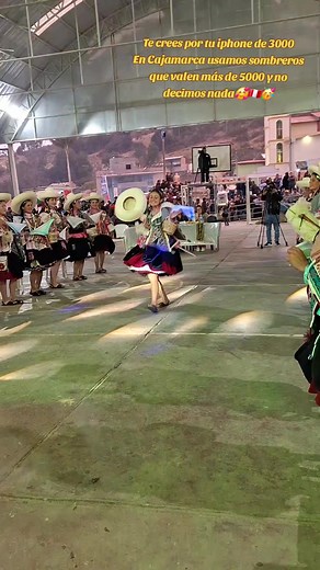 Costumbres y Tradiciones Cajamarquinas: La Alegre China Aydee en Cajamarca