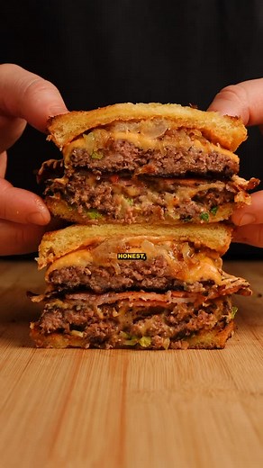 Christopher Smith on Instagram: "Texas Patty Melt Recipe ⬇️ Because sometimes a plain burger just won’t cut it. Ingredients 🔸 Thick-cut Texas toast, buttered and griddled 🔸 Two smashed ground beef patties 🔸 Two slices of American cheese 🔸 A crispy bacon weave 🔸 Crunchy lettuce 🔸 Burger sauce (mayo, ketchup, mustard, Worcestershire, garlic & onion powder, paprika) Instructions: Get your griddle ripping hot and drop on the patties. Let them sizzle until the edges are caramelized, then flip a