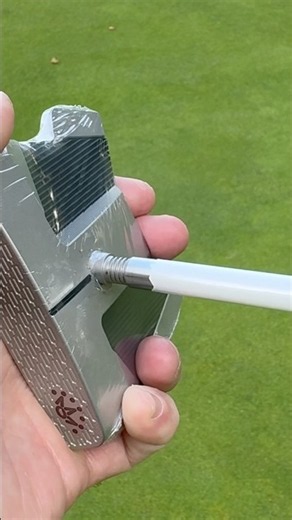 FAKE ALIEXPRESS Scotty Cameron OC in a 0º Torque Finder #golf #golfgear #golfer