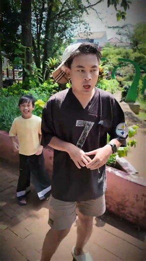 POHON ALIEN #syrlrmd