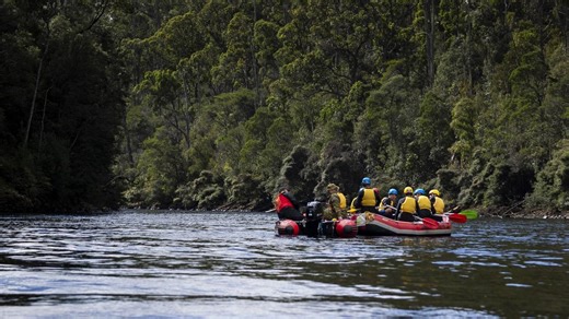 Army cadets battle brutal Tasmanian wilderness challenge