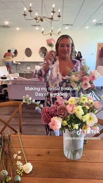 Creating a Last-Minute Bridal Bouquet