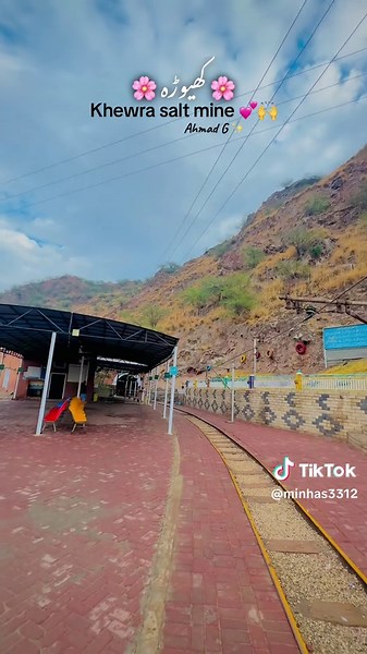 Explore the Khewra Salt Mine on a Scenic Trip