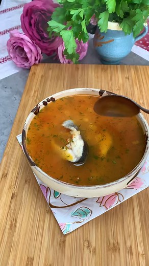 Ciorba de peste ca la mama acasa #ciorba #peste #cooking #reelsvideo #fish #romania | Ella Cooking