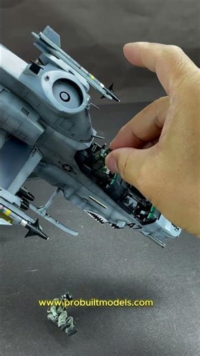 Final Assembly of 1:35 AH-1Z Viper | Scale Model Build