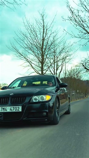 BMW E90 like a bullet train!
