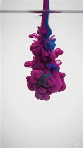 This Paint Drop Creates Magic #asmr #asmrshortsvideo