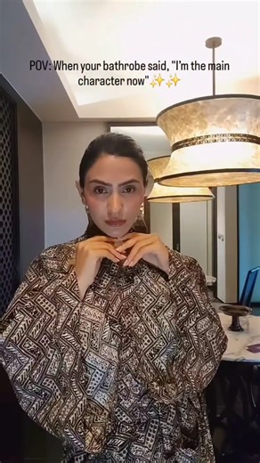 Rate this look from 1–10 ✨ #bali #indonesia #lookoftheday #bathrobe #fashion #youtubeshorts #youtube