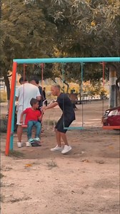 12K views · 177 reactions | The funny skeleton#funnyvideos #funnymoments #prankvideosfunny | streethumor02 | Facebook