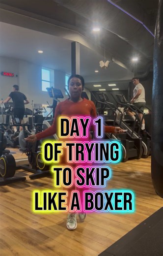 It’s been a while since I picked up the rope and I never fully locked into developing this skill but this year will be different as I really wanna skip like a boxer #skip #day1 #boxerlife