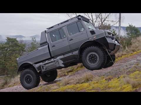 Mercedes-Benz Luxury Unimog Showcar - Beauty Shots