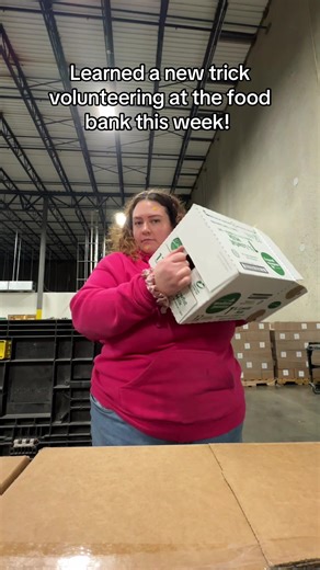 Flattening Cardboard Tips for Volunteers