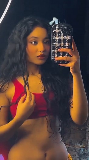 32K views · 826 reactions |  love addiction Love Messages @ [122126385332521496:49210:@top fans] #trendingreels #beautifulwoman #trendingnow #trend #trending #womanposing | love addiction | Facebook