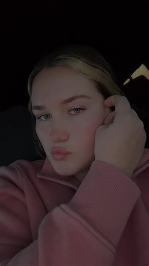 💖Adyson💖 (@the.adyson.way)’s videos with Wait a Minute! - WILLOW