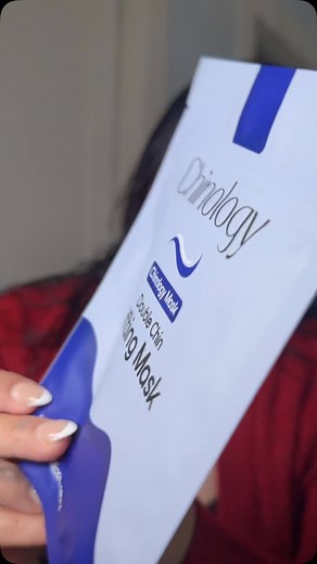 Erica Rodriguez on Instagram: "Chinology Review✨ Say goodbye to double chin struggles! 👋✨ My confidence game has completely changed with @chinology.us Double Chin Mask. Scientifically proven and dermatologist-validated, this medical-grade silicone mask is a total game-changer. In just 3 weeks, I've noticed my skin looking firmer, smoother, and more defined. The best part? It's super easy to use and can be reused up to 10 times! No more complicated routines or expensive treatments. Just 3 minute