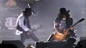 gun s n roses- Nightrain - Live Oklahoma City (HD)