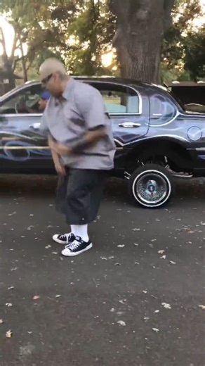 @cholo_dance_daily | Day 157 - Cholo dancing through life - Jonathan Bailey DM FOR PROMO 📩 Cholo dancing through life, swaying and sweeping💃🌬️ And always... | Instagram