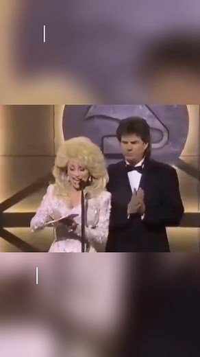 On this day in 1992 - Whitney Houston released her iconic version of I Will Always Love You💙 Here is the original writer and performer of the track, Dolly Parton, presenting Whitney Houston with her Grammy for the track in 1994. #whitneyhouston #dollyparton #GRAMMYs #grammywinner #OnThisDay #throwback | Queen of the Night - A Tribute to Whitney Houston