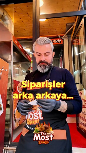 The Most Közde Pilic on Instagram: "🔥 Sipariş fişi geldiği an tempo yükselir! The Most Közde Piliç’te iş böyle ilerler: 📄 Fiş gelir, 🔥 köz ateşi yanar, 🍗 sipariş anında hazırlanır. Nar gibi kızaran piliçler, özel soslar ve köz lezzetiyle buluşur 😋 🛵 Paket serviste de buradayız: Getir Yemek • Trendyol Go • Yemeksepeti • Migros Yemek 💳 Ödeme kolaylığı: Sodexo • Multinet • Edenred geçerli 📍 The Most Közde Piliç 📞 0541 741 39 08 📌 100. Yıl Mah. Fazlı Meto Blv. A/Blok No:38/A 📲 @mostkozdep
