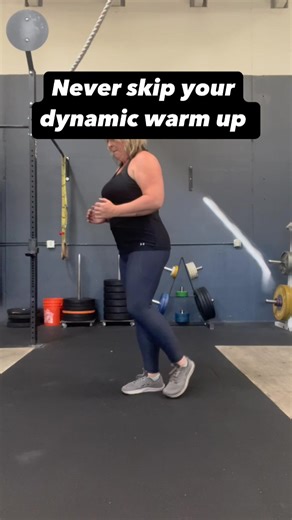 🔥 𝐖𝐡𝐲 𝐖𝐚𝐫𝐦𝐢𝐧𝐠 𝐔𝐩 𝐌𝐚𝐭𝐭𝐞𝐫𝐬 – 𝐄𝐬𝐩𝐞𝐜𝐢𝐚𝐥𝐥𝐲 𝐟𝐨𝐫 𝐖𝐨𝐦𝐞𝐧 𝐢𝐧 𝐌𝐢𝐝𝐥𝐢𝐟𝐞 🔥 Before you jump into lifting, lunges, or that first squat… take a minute to warm up. At Empower Personal Training, we don’t skip this step—and here’s why: ✅ 𝐏𝐫𝐨𝐭𝐞𝐜𝐭𝐬 𝐲𝐨𝐮𝐫 𝐣𝐨𝐢𝐧𝐭𝐬 & 𝐦𝐮𝐬𝐜𝐥𝐞𝐬 A proper warm-up increases blood flow, lubricates your joints, and preps your muscles so you move with more ease and less pain. ✅ 𝐁𝐨𝐨𝐬𝐭𝐬 𝐩𝐞𝐫𝐟𝐨𝐫𝐦𝐚𝐧𝐜𝐞 You’ll feel 