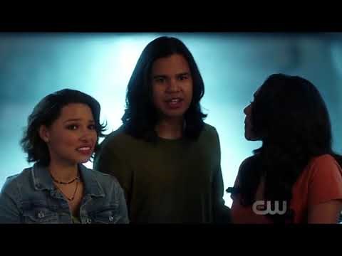 The Flash 5x03 German Wells