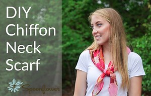 See how easy it is to sew up a chiffon neck scarf with Allie Jackson! http://bit.ly/2EnfWJA | Spoonflower