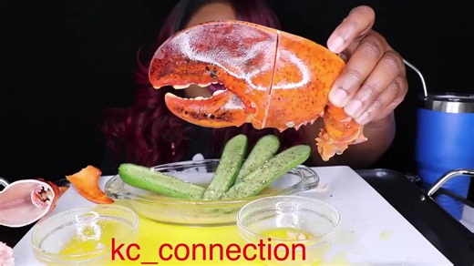 Lobster Claws with Butter 🦞 . YouTube. KC CONNECTION #lobster #lobsterclaw #eatingshow #mukbangs