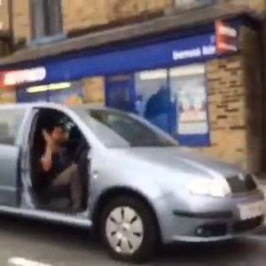 What Epic cars witnessed in Bradford today "it's gone" lol #Legend | Epic Car Hire