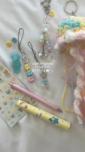 so excited to finally release ! check my depop soon . . 🍬#fyp #foryoupage #arijeweled #trinkets #keychain #charm #smallbusiness #aesthetic #beadedjewelry #jellyfish #crochet #crochetkeychain