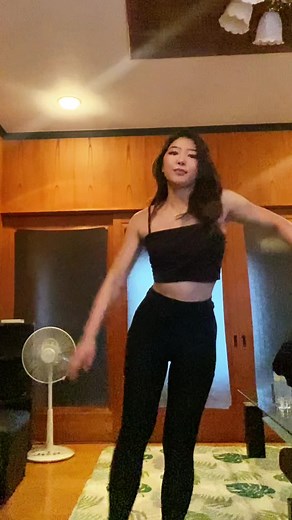 It was so hot💀 #roadbike #bersepeda #ロードバイク女子 #giant #velo #asian #자전거 #自行车 #workoutmotivation #筋トレ女子 #fitnessgirl #diet #bodymake #トレーニング女子 #vélo #sepeda #bicicleta #bicycle #cyclist #hillclimb #bicycles #workoutmotivation #cyclingphotos #roadcycling #cyclingshots