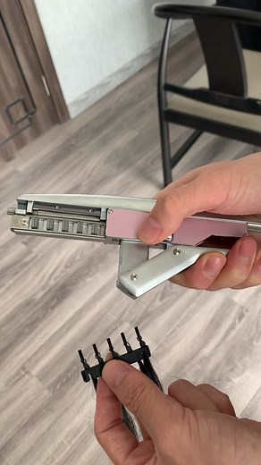 6D hair extensions machine on TikTok