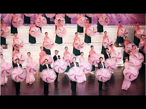 ＯＳＫ日本歌劇団が６３人で「桜咲く国」を熱唱 桐生麻耶が来年１月のトップスターラストステージ開催に感謝