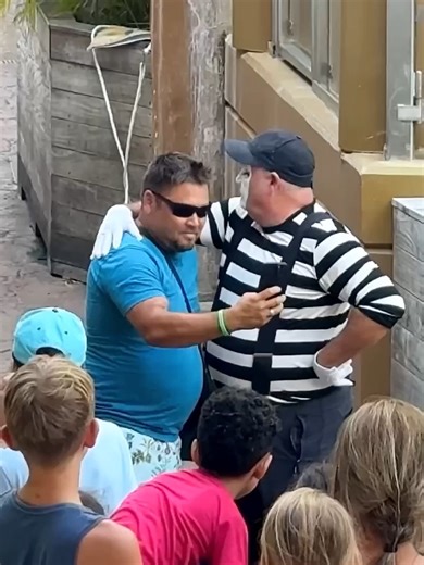 Tom The Mime Prank – Hilarious Reactions!