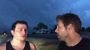 6:50PM LIVE CHASE / LIVE UPDATE: We are all ok after the massive HP supercell encounter and chasing the next storm front near Dalby. ~ Jeff n Thomas ~ | Higgins Storm Chasing