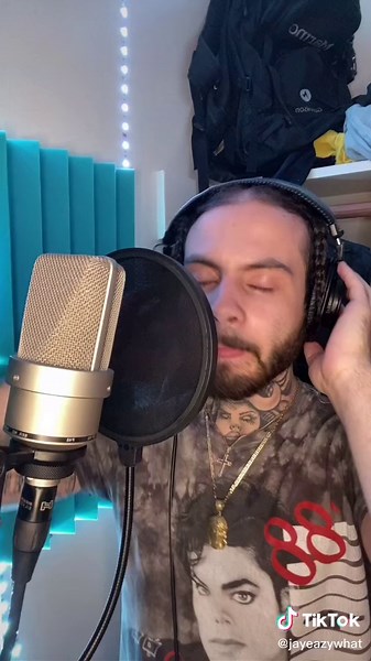 Ninja Rapper with Naruto Style Moves