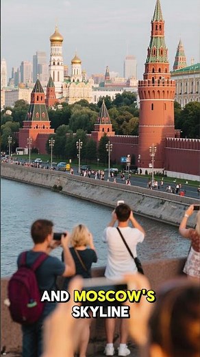 🌉 Moscow’s Floating Bridge | Engineering Marvel Over the River