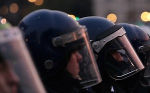 Riot police and SCDF rescue specialists called in to arrest man who threatened to kill landlady | Coconuts