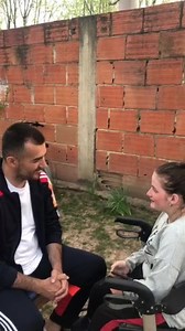1.5M views · 73K reactions | Takimi suprizë me vajzen e vogël që të...