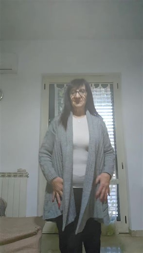 Video di ❤️Ida❤️💋💫🌹💯💞😍❤️ (@idagirolamo) con Praise (feat. Brandon Lake, Chris Brown & Chandler Moore) - Elevation Worship