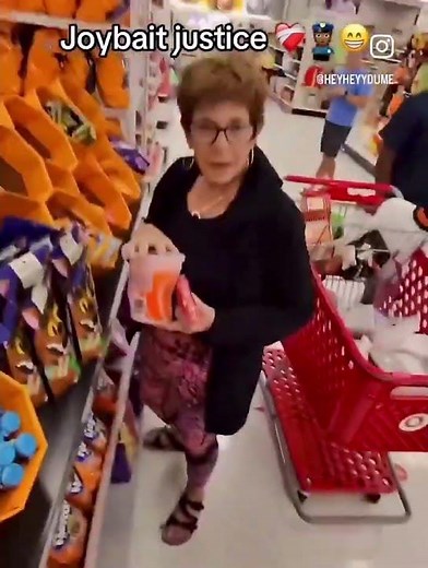 “Officer, I love handcuffs!” 😭😭 #funny #comedyvideos #funnyshorts