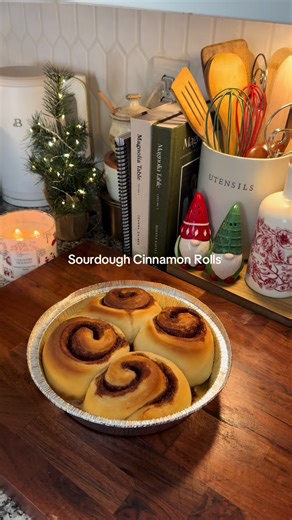 I wish you could smell my house right now 🥰 #microbakery #sourdough #sourdoughtok #cottagebakery #sourdoughbread