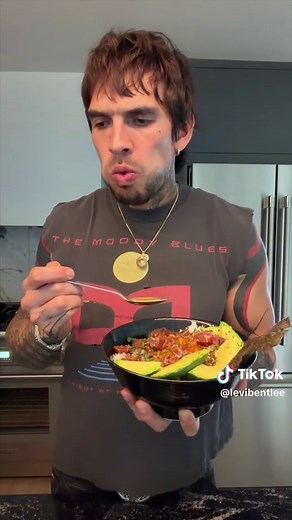 Homemade Tuna Poke Bowl Recipe | Easy Tuna Rice Bowl