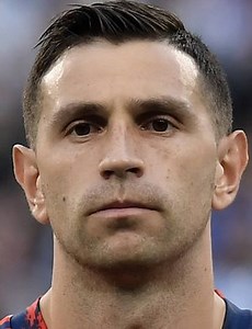 Emiliano Martínez - Player profile 25/26