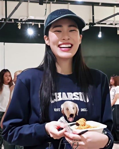 literally the most gorgeous woman on this planet 🫠 #หลิงออม #LingOrm