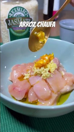ARROZ CHAUFA - Easy Recipe