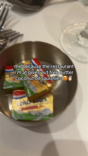 YALL BETTER GO ON A CRUISE IM AF THIS RESTERUANT SND THEY GIVE OUT GREE BUTTER COCONUT OIL SQUISIES MINI VERSIONS LIKE WHATTTT IM ADDNGTHIS TO MYVSWUISY COLLECTOON 😍😍🫰🫰🍡🍡😜💗 jokingobviously #asmr #needoh #squishyhunting #getmefamous #needohdupe