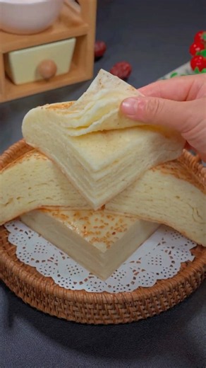 3 ingredients. Easy &simple Layered Flatbread recipe. No oven. Soft &fluffy. How to make flatbread.