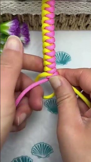 Learn how to knit the simplest bracelet #diy #craftideas #crafts